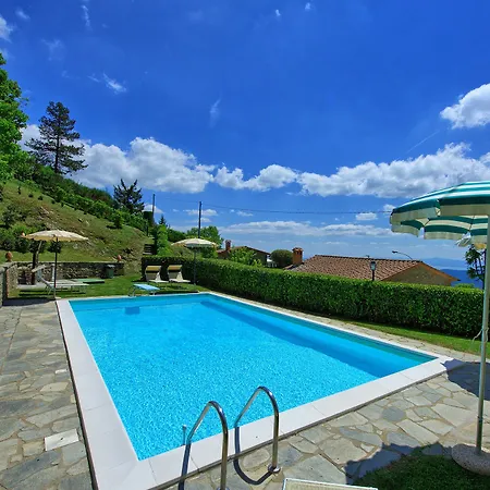 Portole Country house *