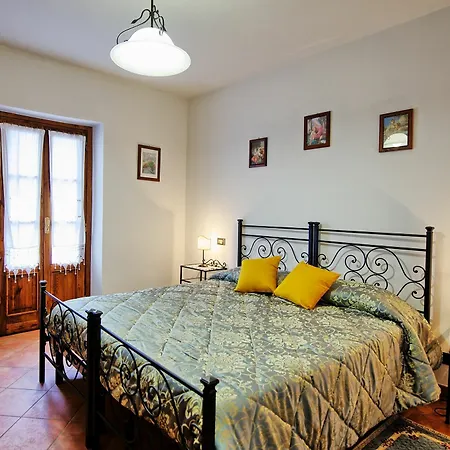 Portole Country house